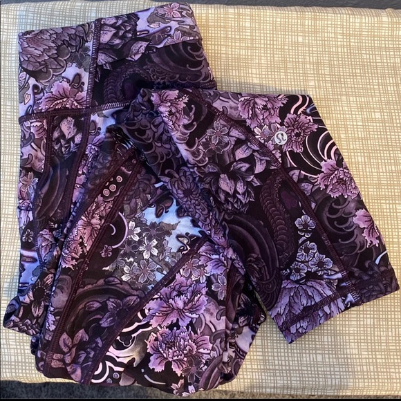 lululemon athletica Pants - Lululemon Time To Sweat Crop